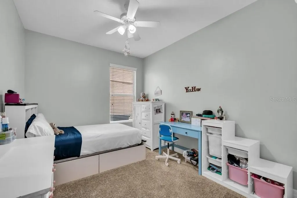 15721 Oakleaf Run Drive Lithia FL 33547
