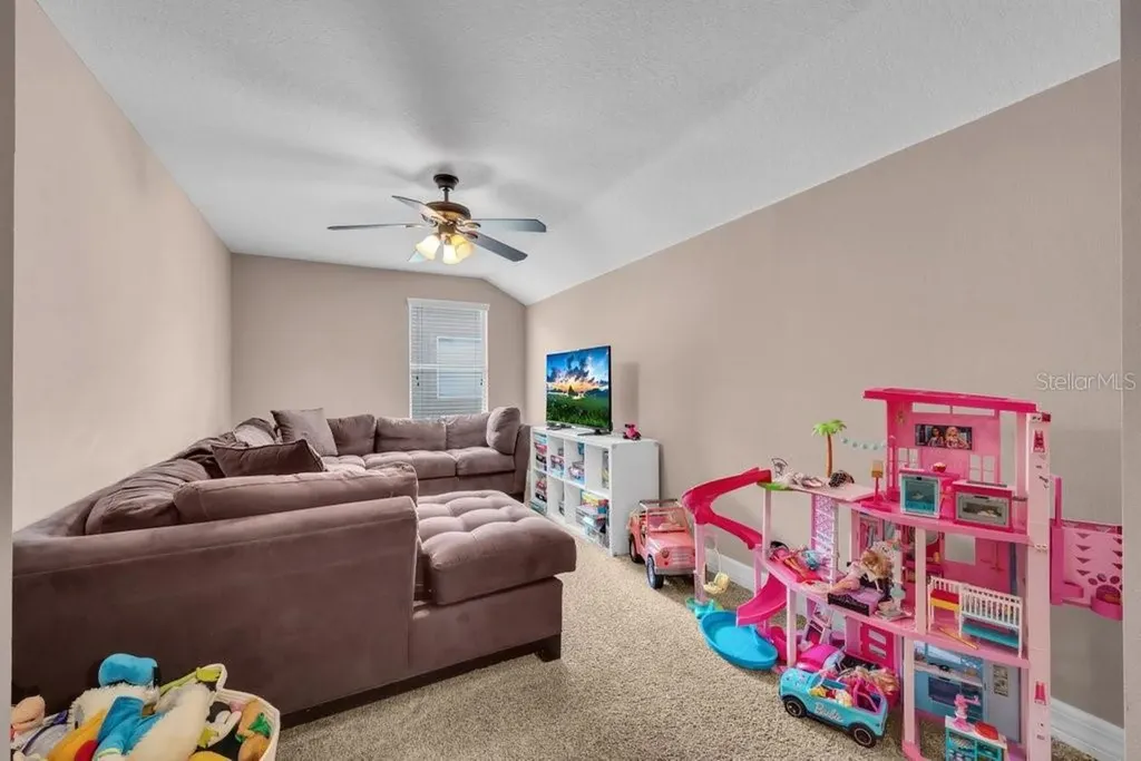 15721 Oakleaf Run Drive Lithia FL 33547