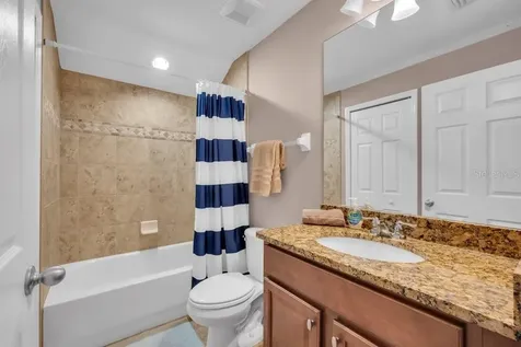 15721 Oakleaf Run Drive Lithia FL 33547