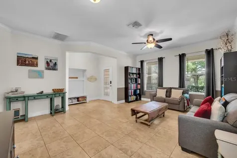 15721 Oakleaf Run Drive Lithia FL 33547