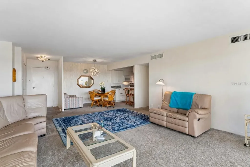 10355 Paradise Boulevard Treasure Island FL 33706