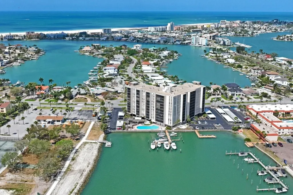 10355 Paradise Boulevard Treasure Island FL 33706