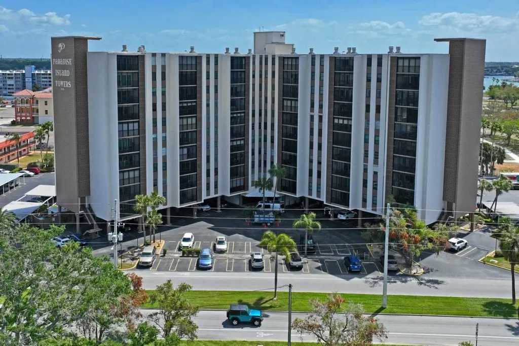 10355 Paradise Boulevard Treasure Island FL 33706