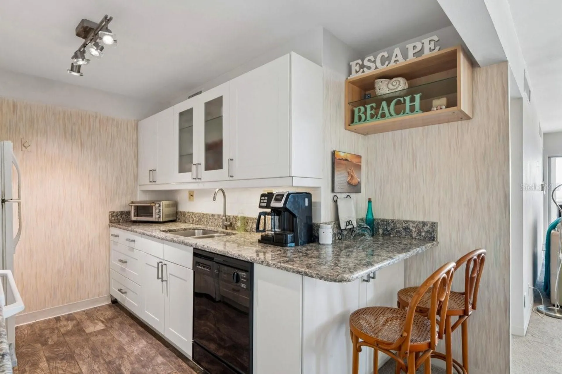 10355 Paradise Boulevard Treasure Island FL 33706