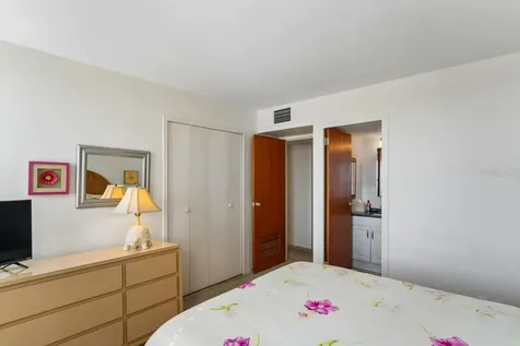 10355 Paradise Boulevard Treasure Island FL 33706