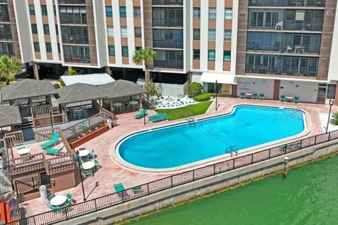10355 Paradise Boulevard Treasure Island FL 33706