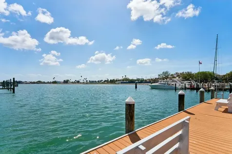 10355 Paradise Boulevard Treasure Island FL 33706