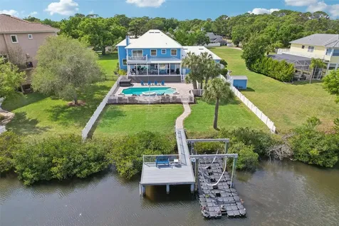 8107 Sierra Manor Lane Tampa FL 33635
