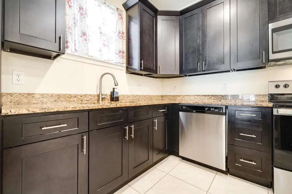 520 Nogales Court Kissimmee FL 34758