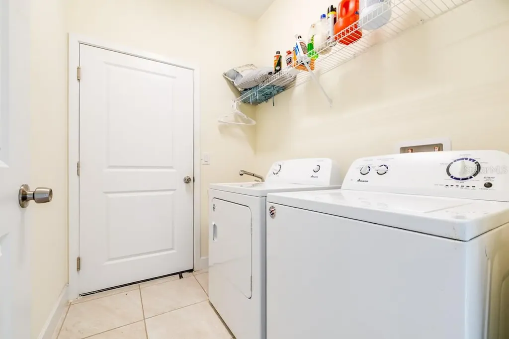 520 Nogales Court Kissimmee FL 34758