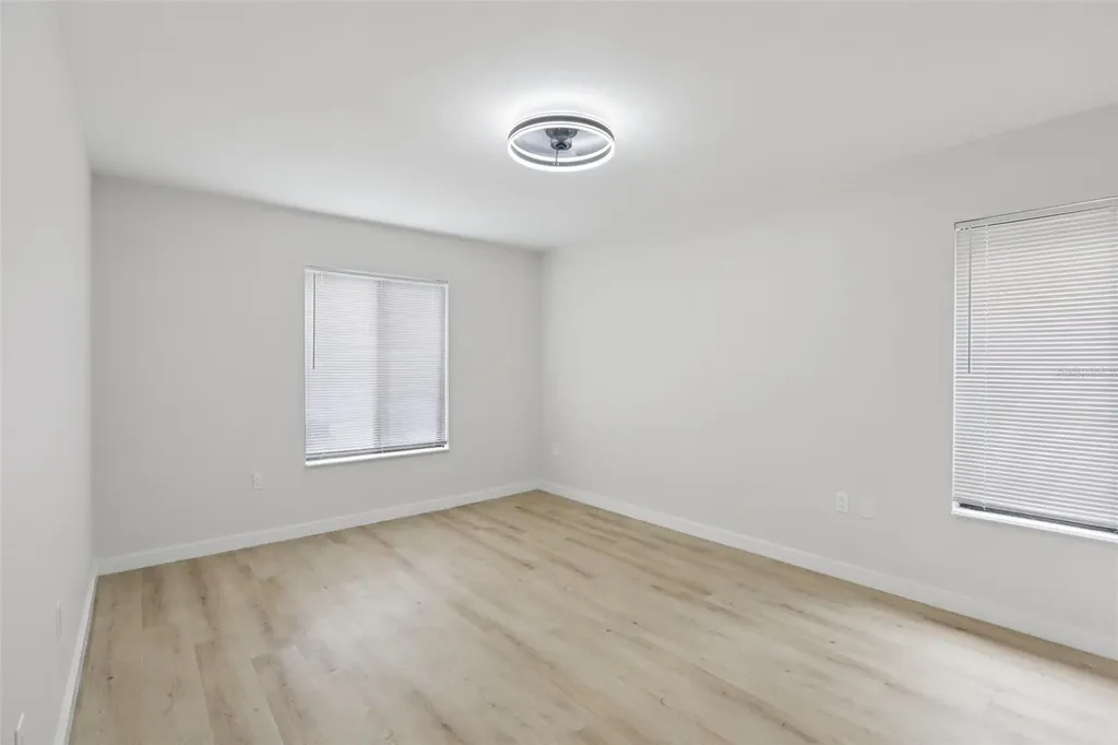 3232 Lake Pine Way E Tarpon Springs FL 34688