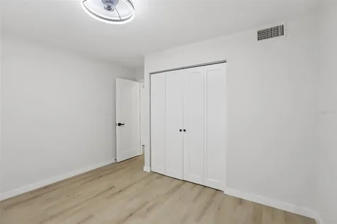 3232 Lake Pine Way E Tarpon Springs FL 34688