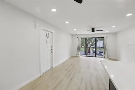 3232 Lake Pine Way E Tarpon Springs FL 34688