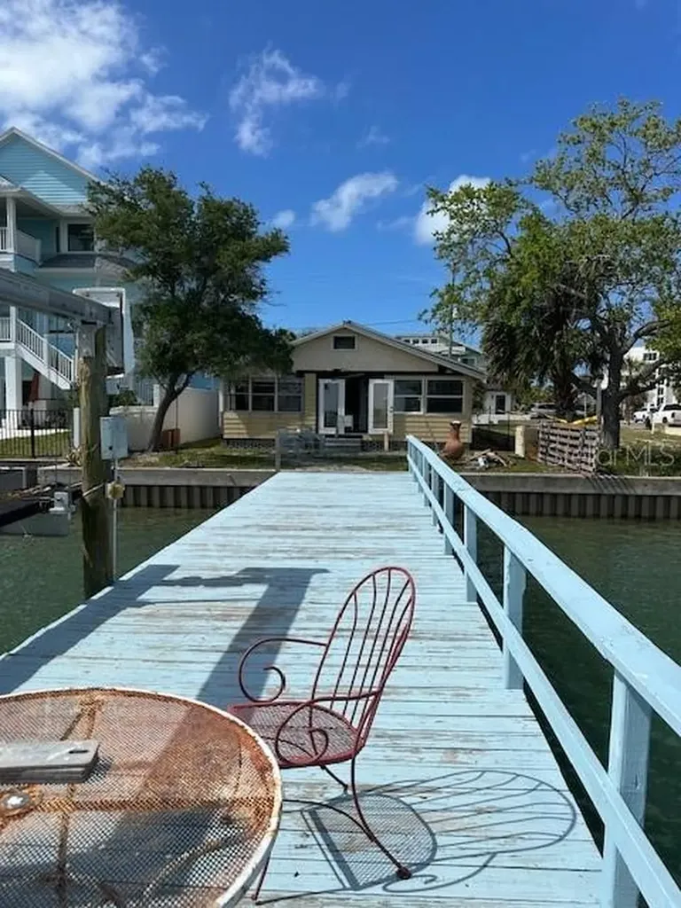 12620 Lagoon Lane Treasure Island FL 33706
