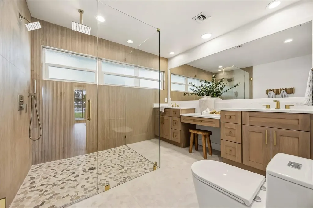 2273 Lakewood Drive Nokomis FL 34275