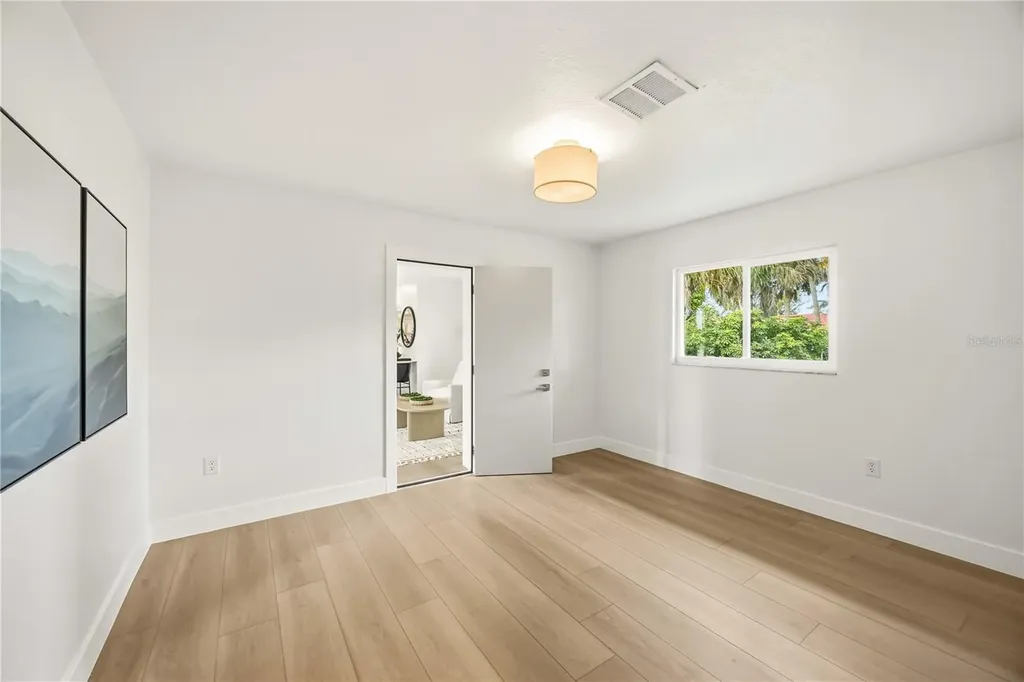 2273 Lakewood Drive Nokomis FL 34275