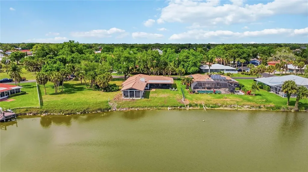 2273 Lakewood Drive Nokomis FL 34275