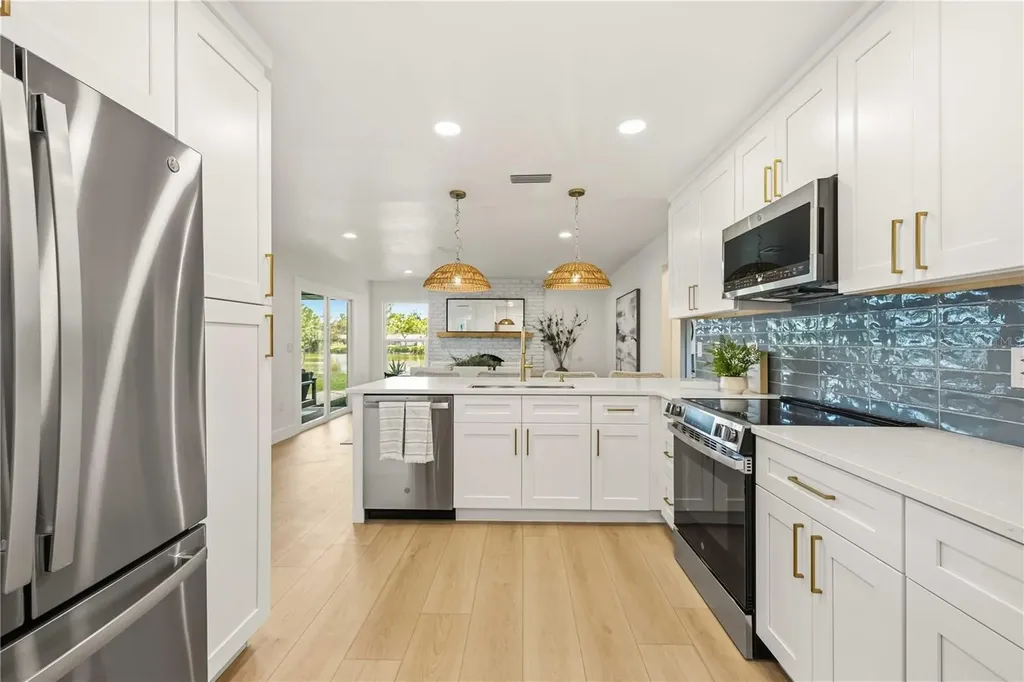 2273 Lakewood Drive Nokomis FL 34275