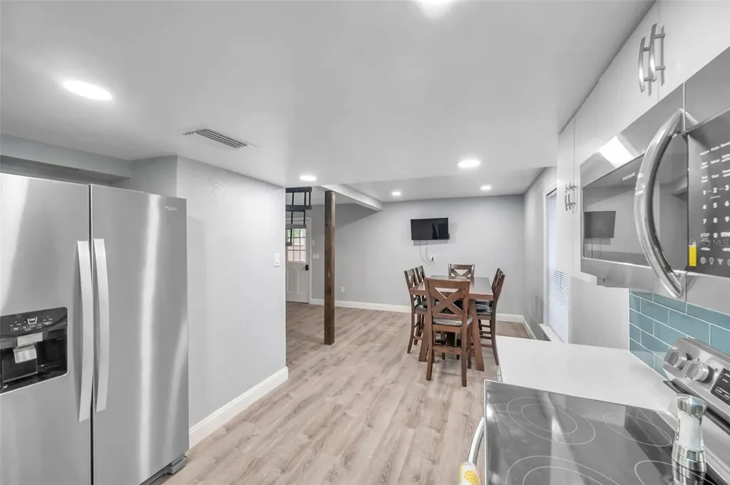 3720 3rd Avenue N St Petersburg FL 33713