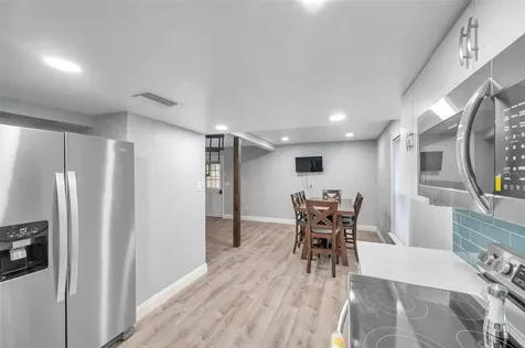 3720 3rd Avenue N St Petersburg FL 33713