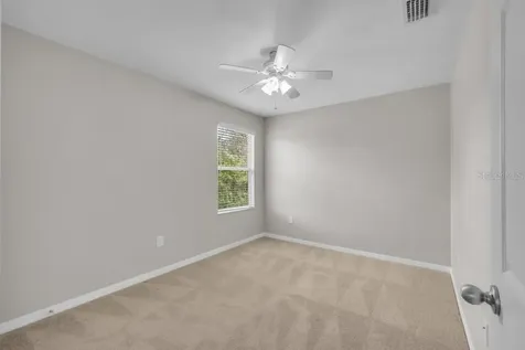 5204 Bannister Park Lane Lithia FL 33547