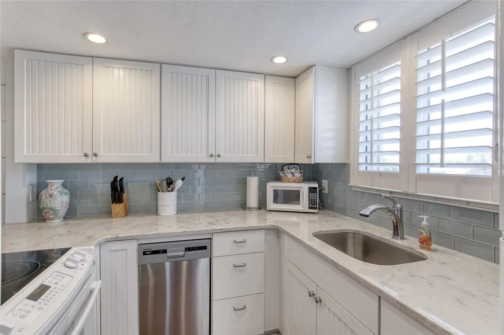 935 Ocean Shore Boulevard Ormond Beach FL 32176