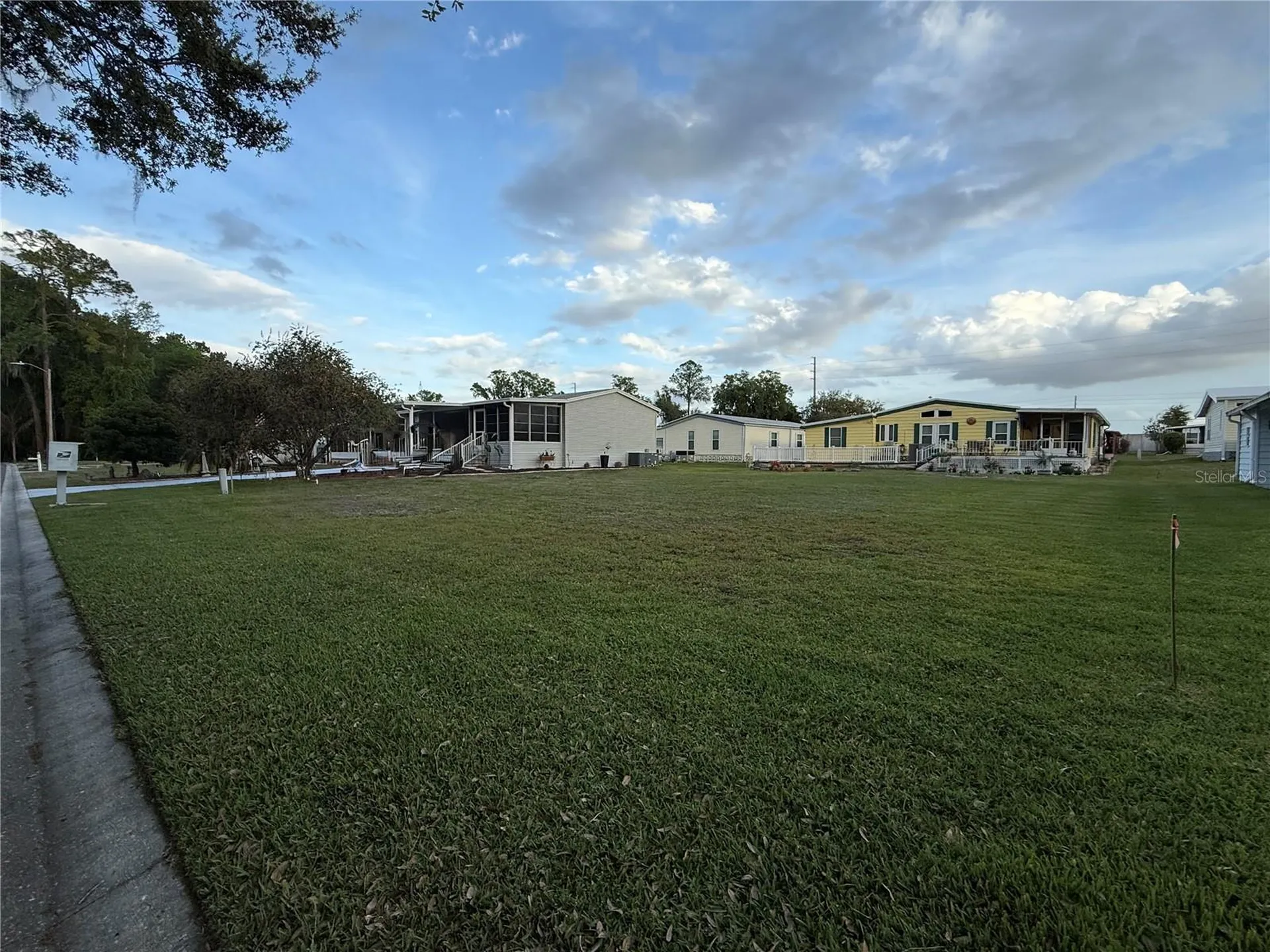 408 Sandalwood Lane Wildwood FL 34785