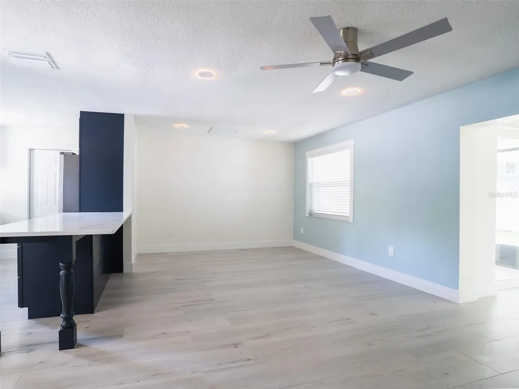 300 84th Avenue NE St Petersburg FL 33702