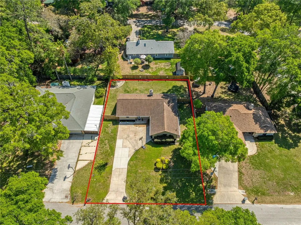 3753 NE 18th Court Ocala FL 34479