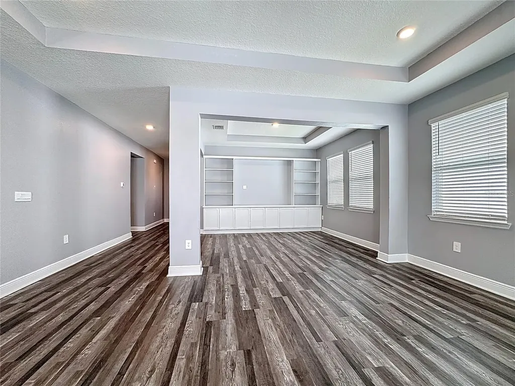 17535 Cantarina Cove Lakewood Ranch FL 34211