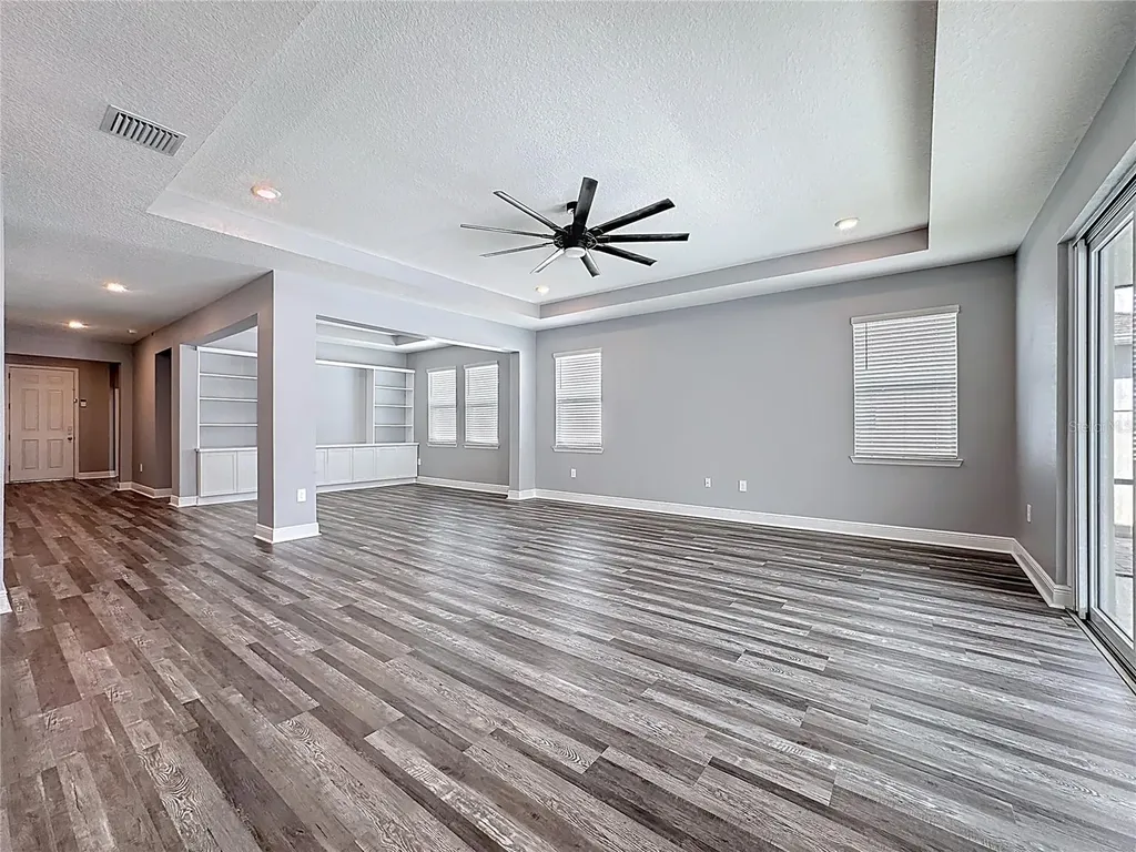 17535 Cantarina Cove Lakewood Ranch FL 34211