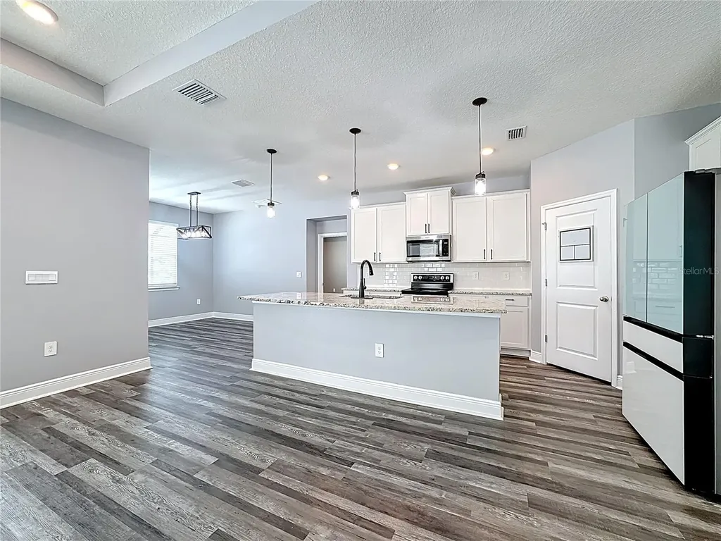 17535 Cantarina Cove Lakewood Ranch FL 34211