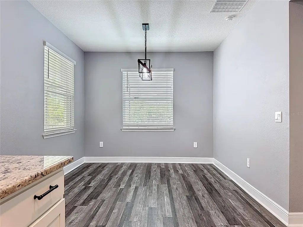 17535 Cantarina Cove Lakewood Ranch FL 34211