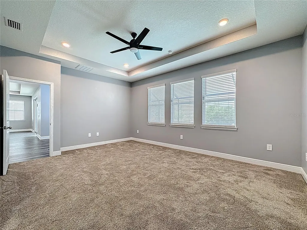 17535 Cantarina Cove Lakewood Ranch FL 34211