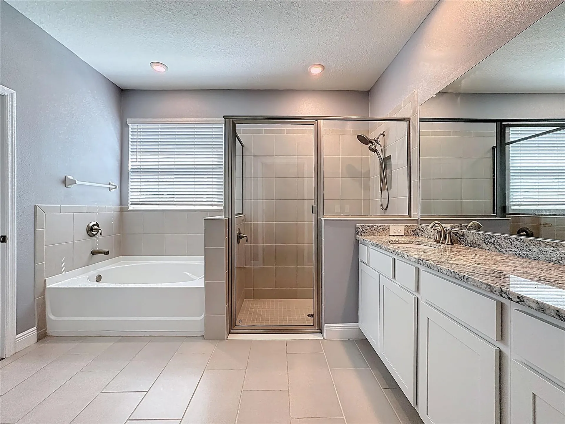 17535 Cantarina Cove Lakewood Ranch FL 34211
