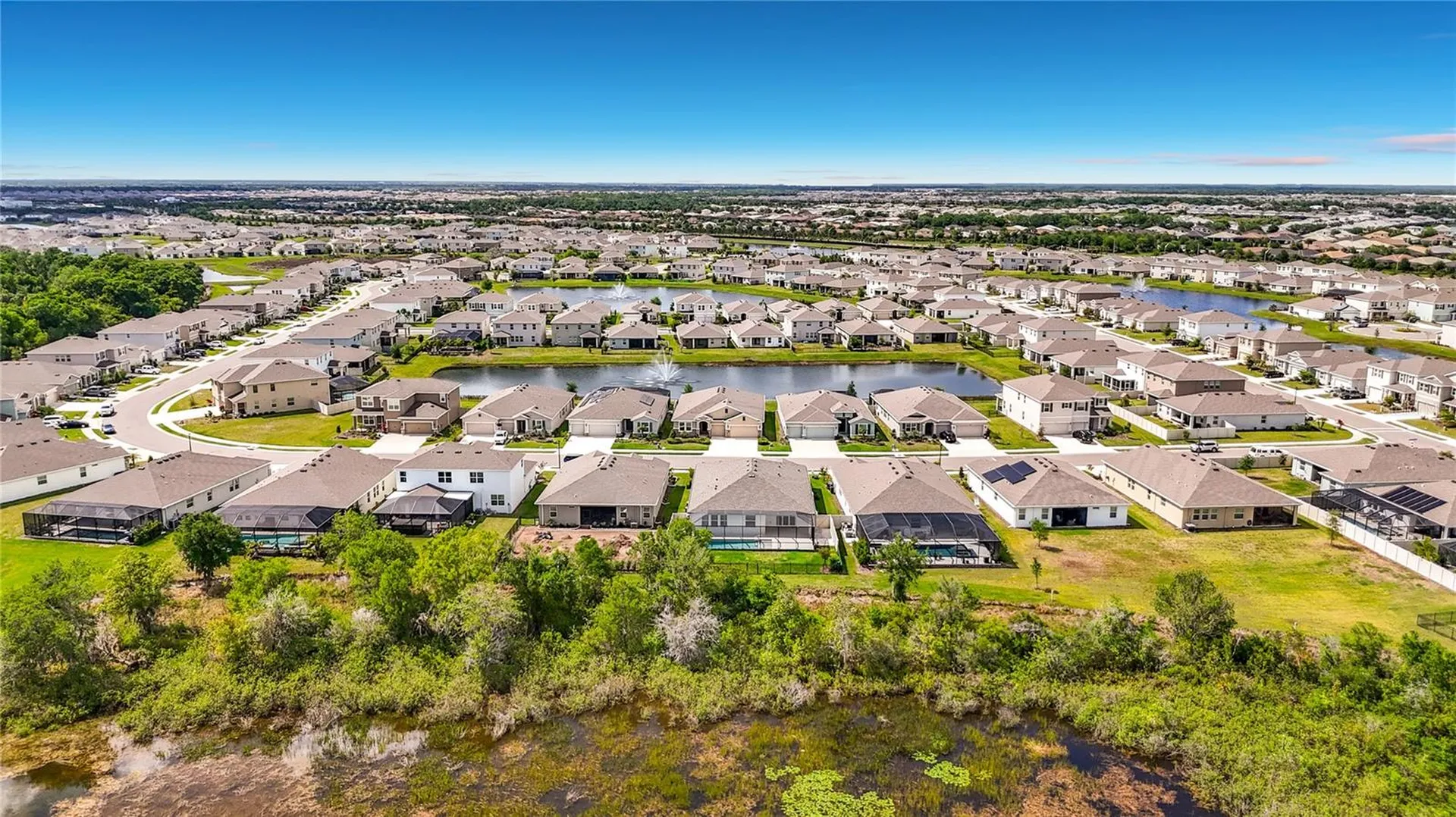 17535 Cantarina Cove Lakewood Ranch FL 34211