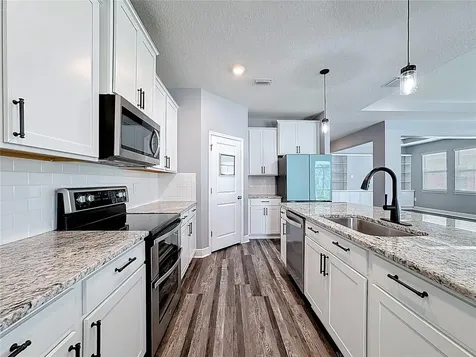 17535 Cantarina Cove Lakewood Ranch FL 34211