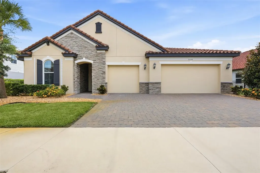 7228 Great Egret Boulevard Sarasota FL 34241