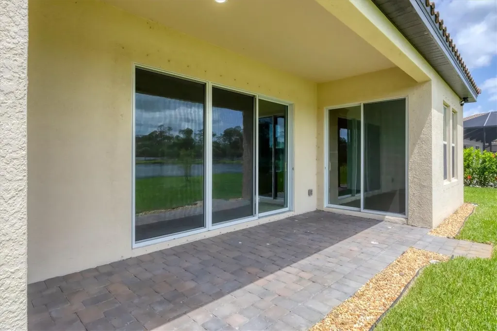 7228 Great Egret Boulevard Sarasota FL 34241