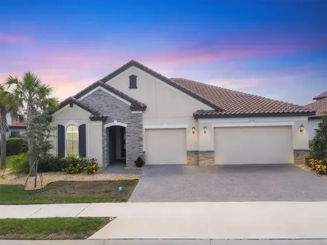 7228 Great Egret Boulevard Sarasota FL 34241