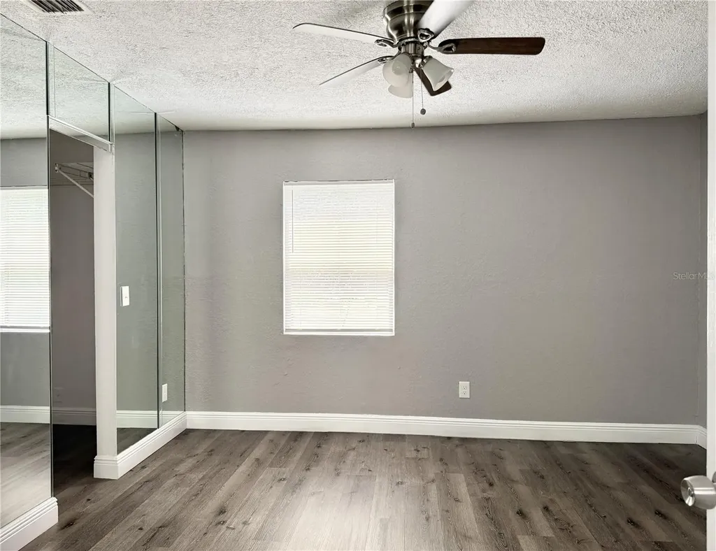 5229 Tennis Court Circle Tampa FL 33617