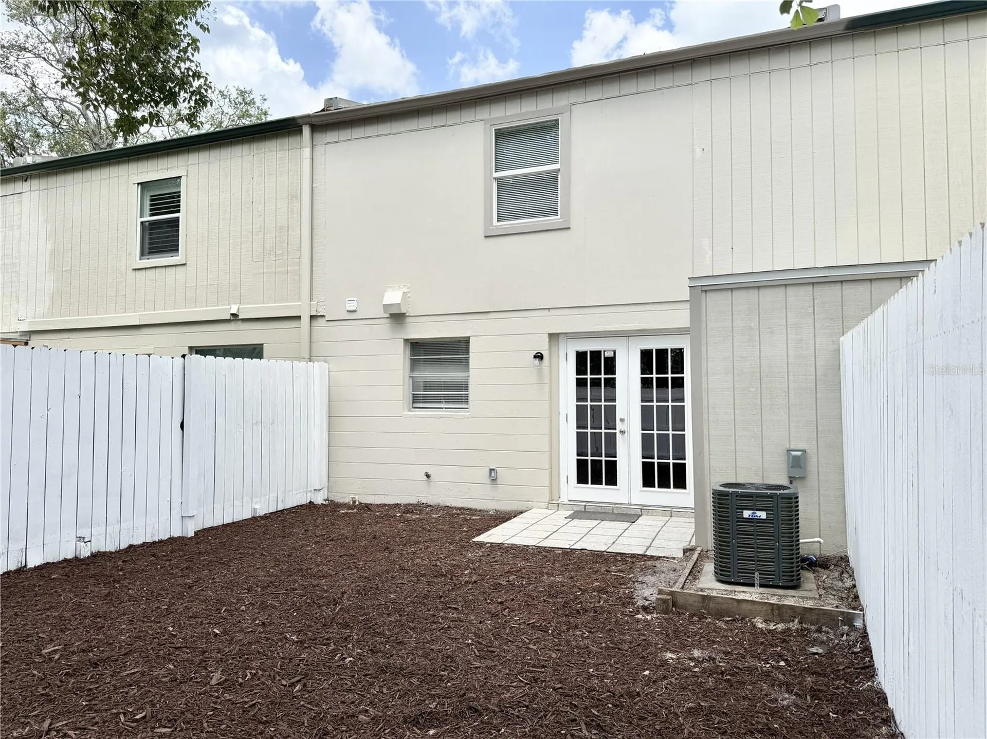 5229 Tennis Court Circle Tampa FL 33617