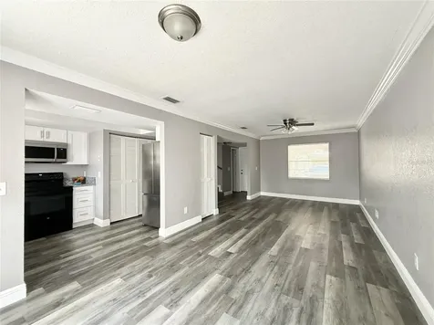 5229 Tennis Court Circle Tampa FL 33617