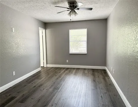 5229 Tennis Court Circle Tampa FL 33617