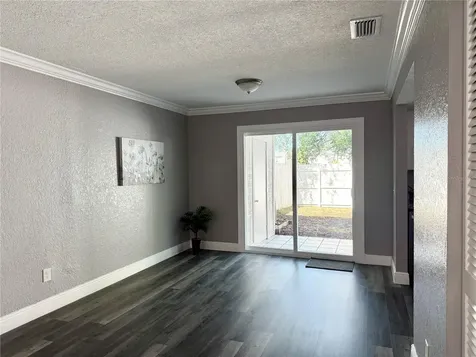 5229 Tennis Court Circle Tampa FL 33617