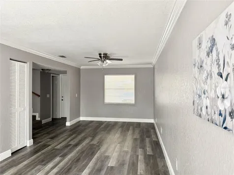 5229 Tennis Court Circle Tampa FL 33617