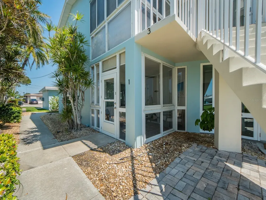241 Skiff Point Clearwater Beach FL 33767
