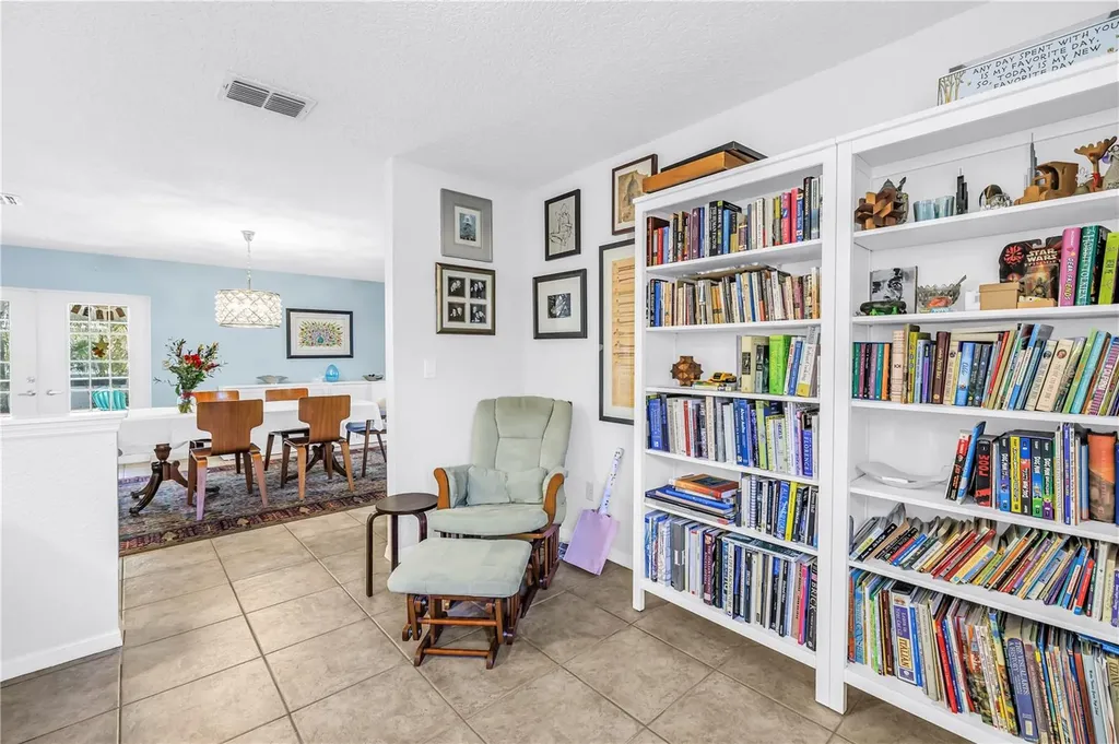 1770 Glen Lakes Boulevard N St Petersburg FL 33702