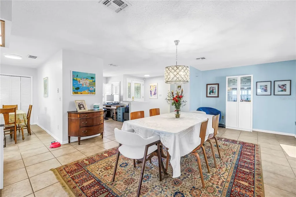 1770 Glen Lakes Boulevard N St Petersburg FL 33702