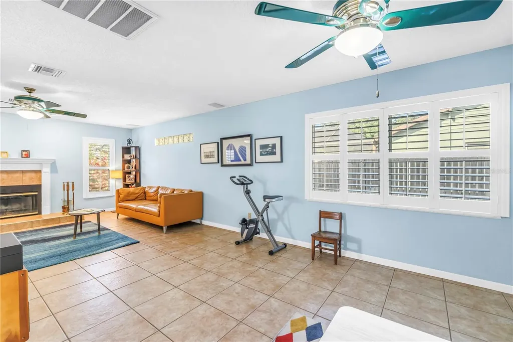 1770 Glen Lakes Boulevard N St Petersburg FL 33702